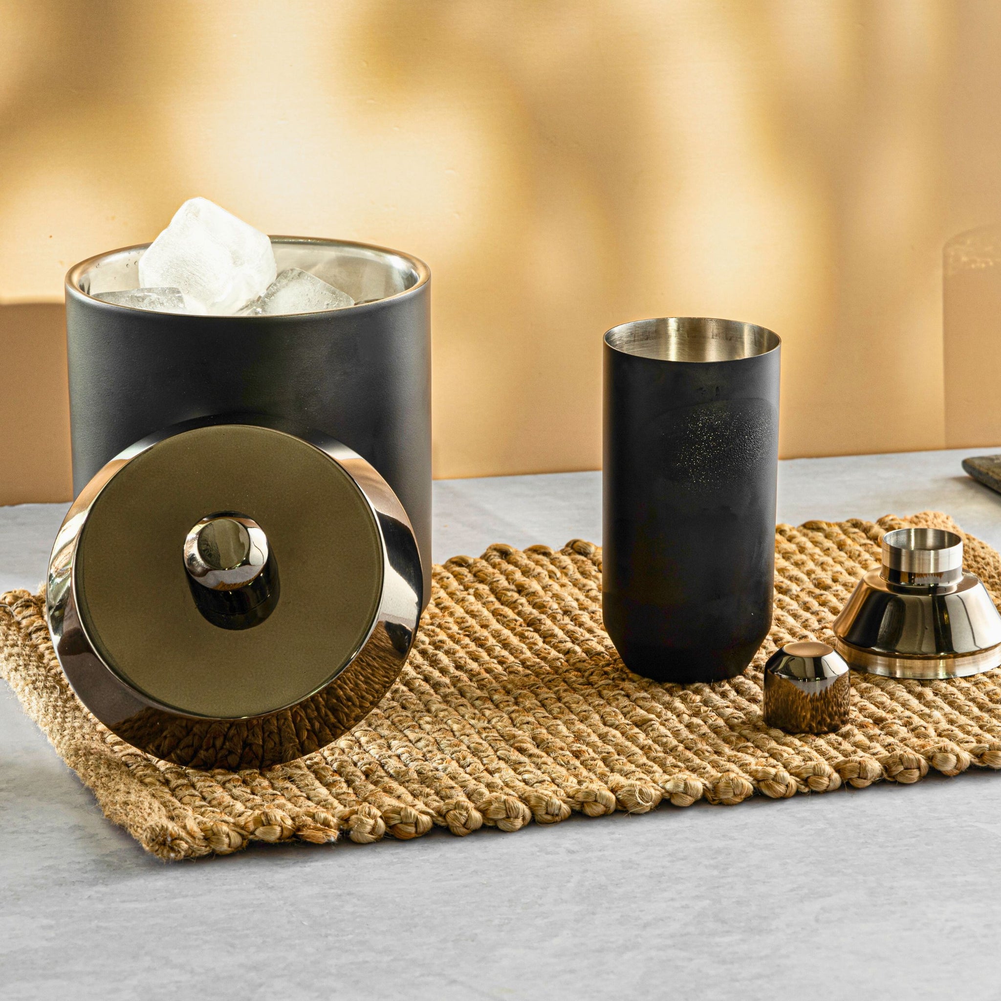 Raven Matte Black Double Walled Cocktail Shaker – Godinger