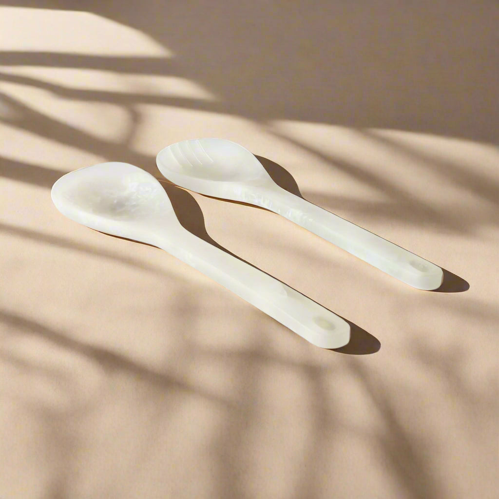 Lucente Resin Matte White Salad Server Set Godinger All Flatware & Serveware, All Serveware, Flatware & Serveware, Lucente, Lucente Matte Resin, Lucente Resin, Matte, Matte Resin, Matte White, Matte White Resin, Resin, Resin Salad Server, Resin Salad Server Set, Salad Servers, Serveware, White, White Lucente, White Lucente Resin, White Resin, White Resin Salad Server